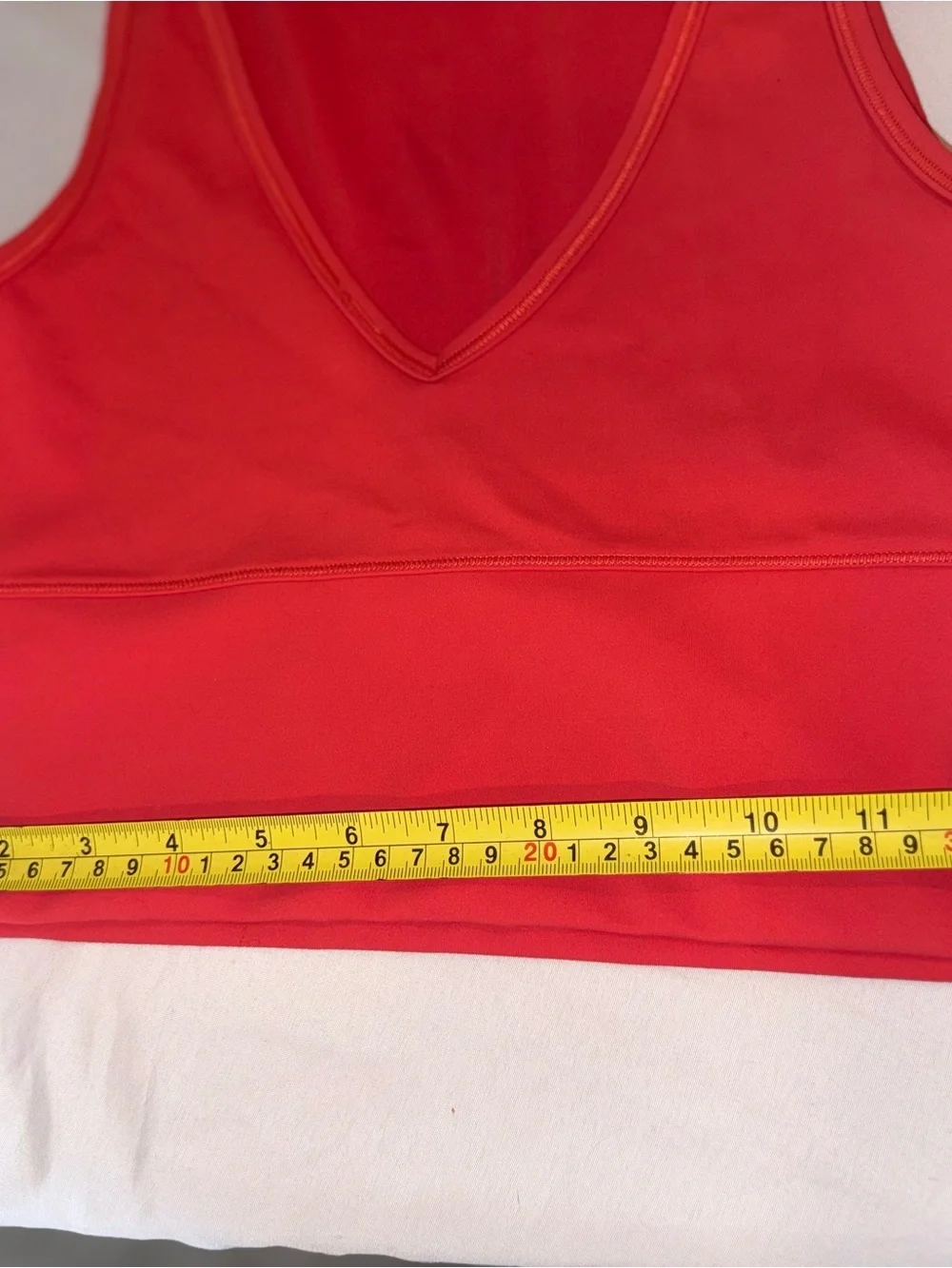 Lululemon Women Red V-Neck Athletic Yoga Sports Bra Size 6 /S